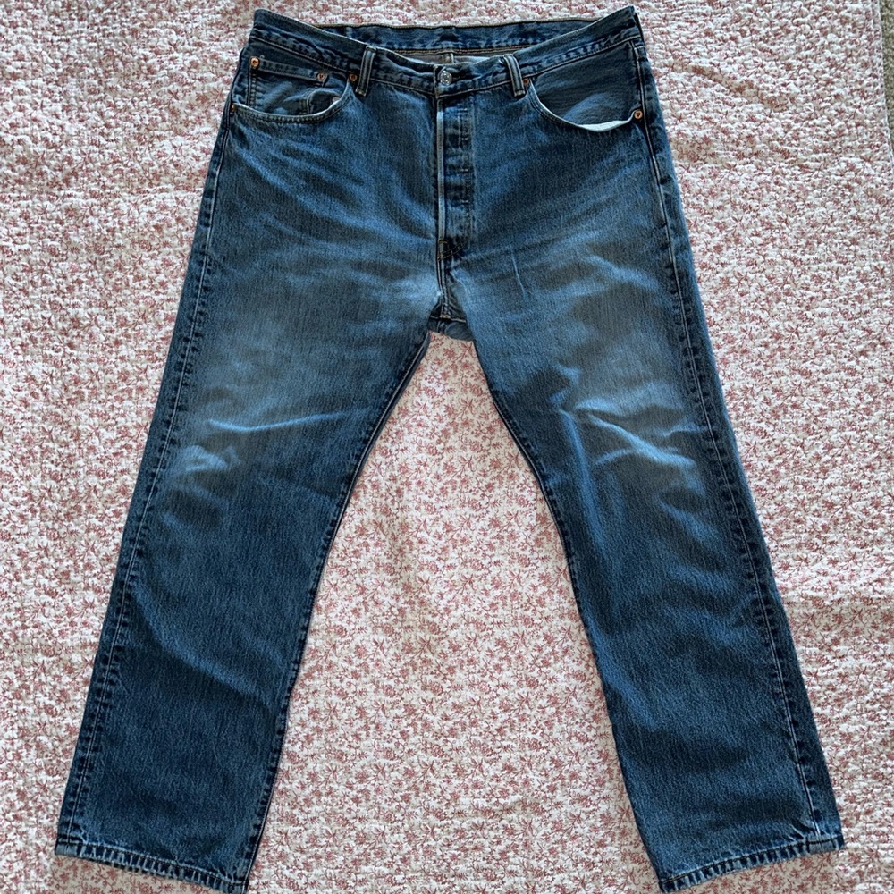 Men’s Levi’s 501 Jeans Button Up - 38 x 30